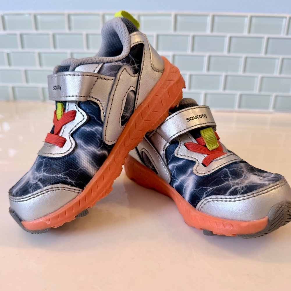 Saucony Toddler Silver and Orange Sneakers